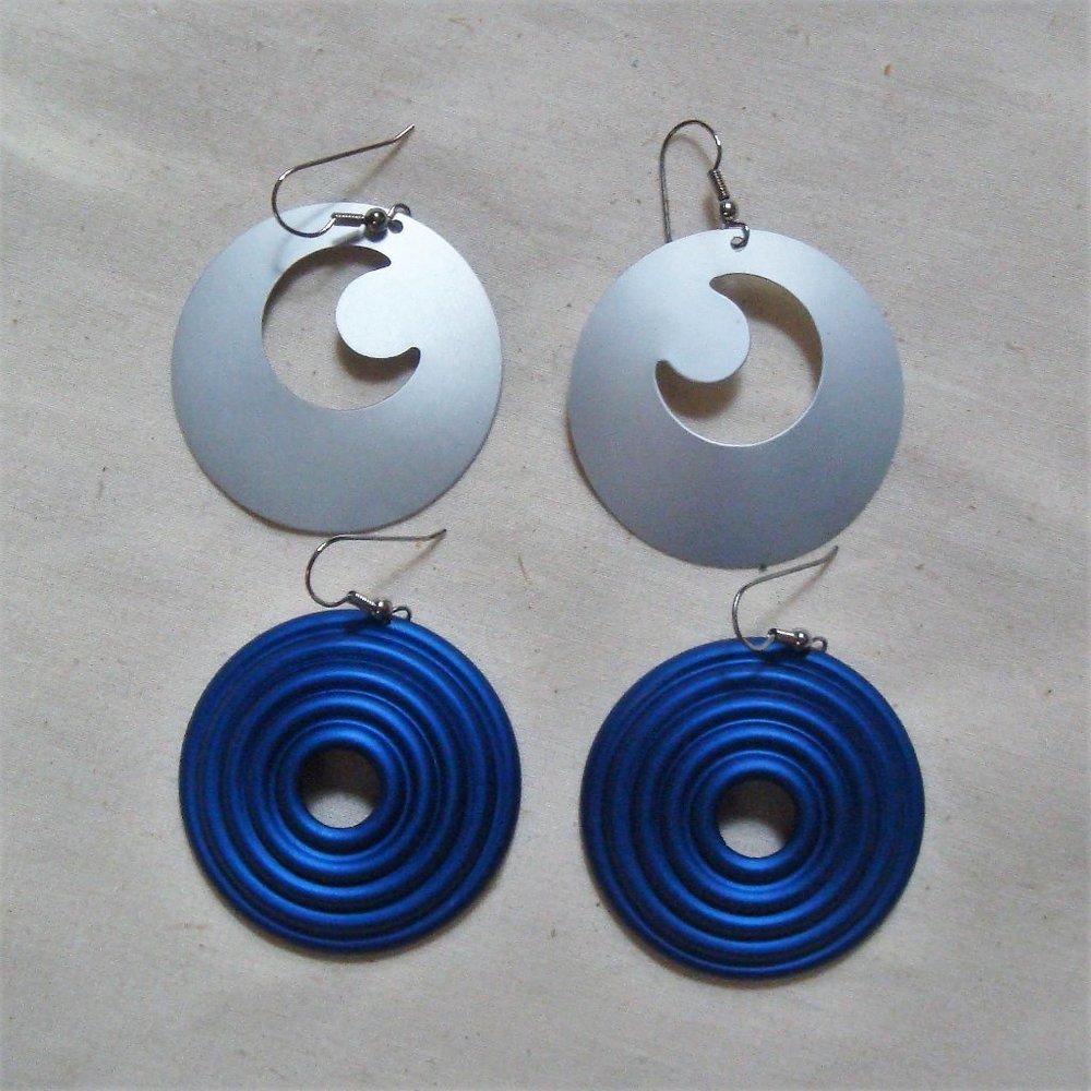 80s Modernist Mod New Wave Metallic Disc Earrings Celestial